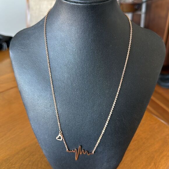 ELBUVF necklace - Picture 2 of 6